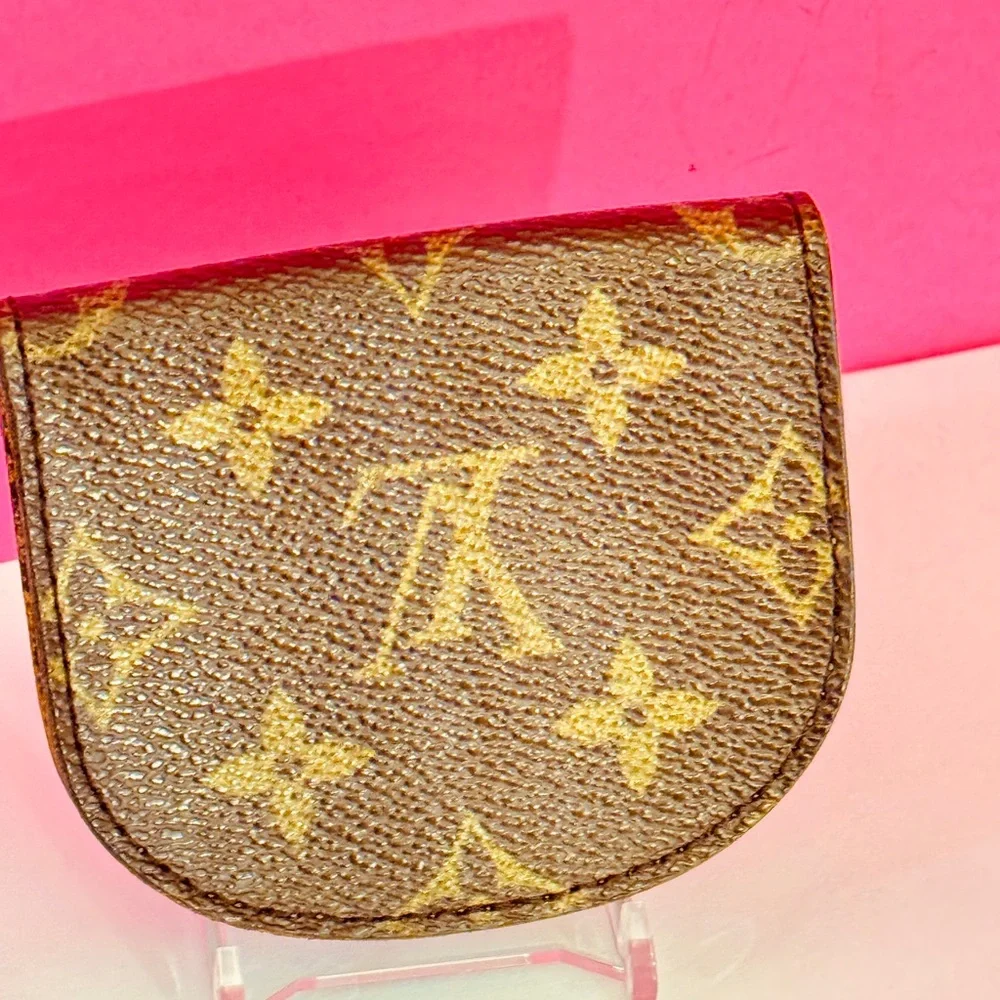 Louis Vuitton Brown Monogram Coin Purse - Picture 9 of 12